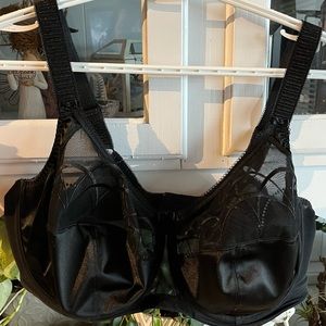 Elomi black bra US 40G/UK 40F